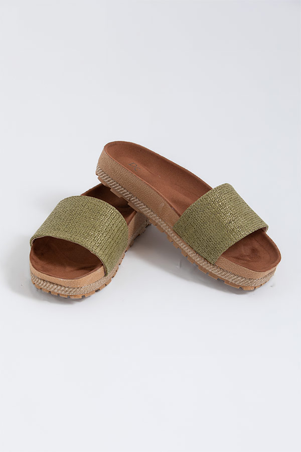 Summer Flats In Olive Green – DC OUTLET thumbnail