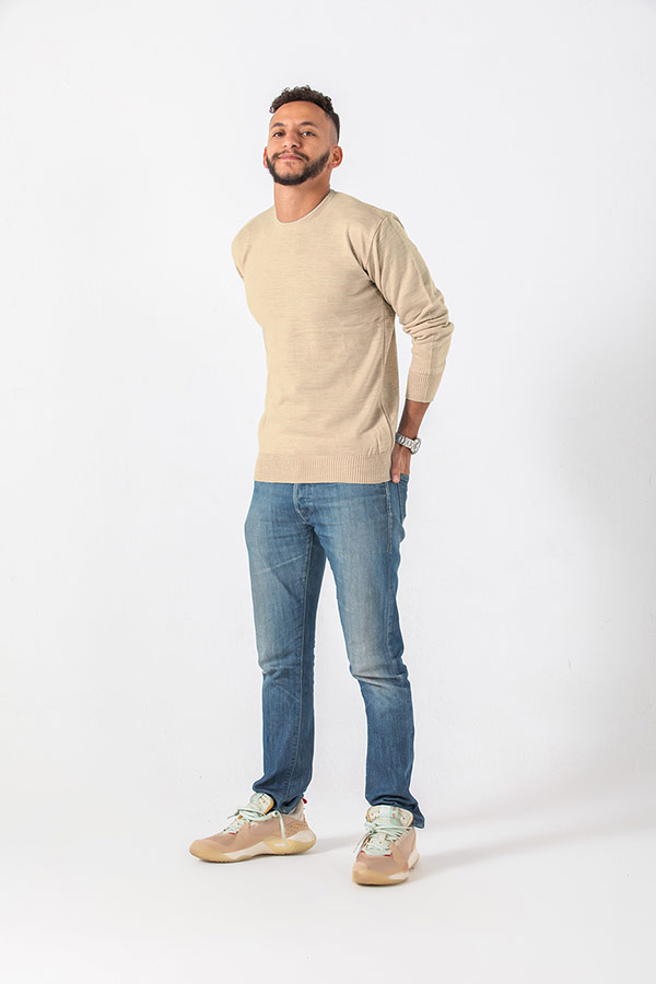 Round neck pullover In Beige thumbnail