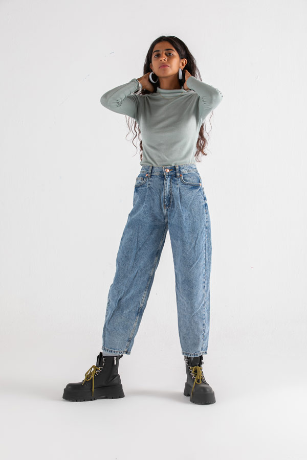 90s Funk Turtleneck in Mint Green thumbnail