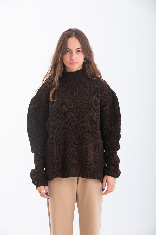 Knitted Crewneck Like Sweater In Brown – FYI thumbnail