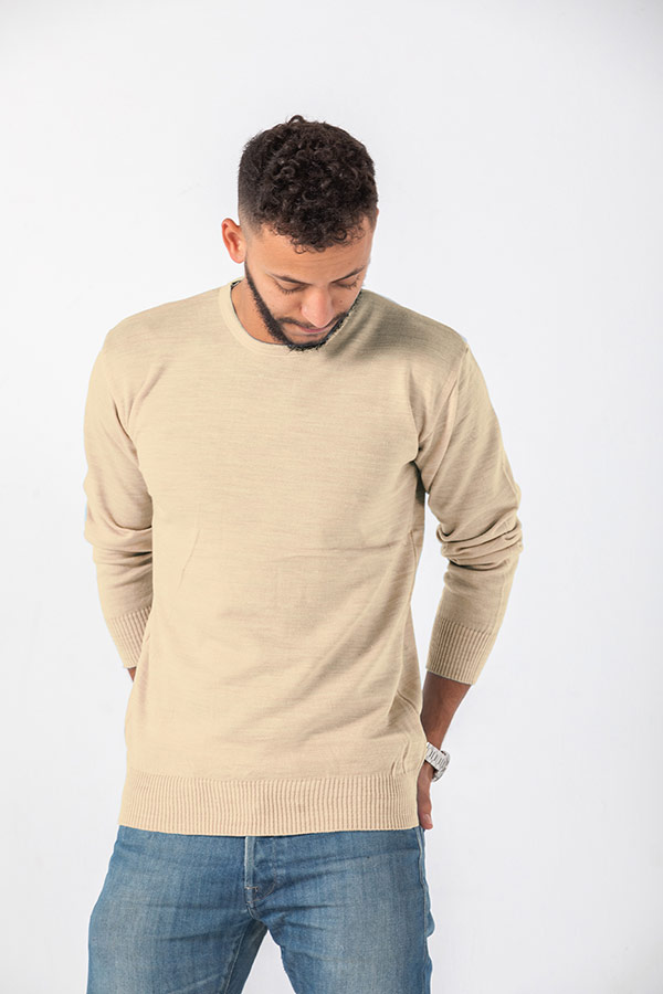 Round neck pullover In Beige thumbnail