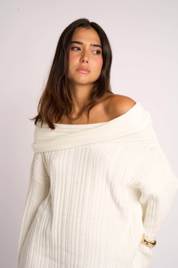 Basic Off Shoulder White Top thumbnail