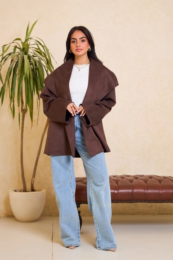 Big Collar Brown Jacket thumbnail