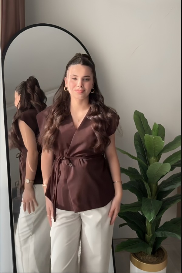 Wrap Oversized Brown Vest thumbnail