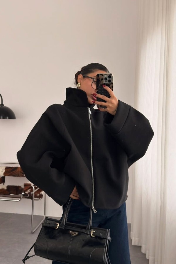 Oversized Zip Up Black Jacket thumbnail